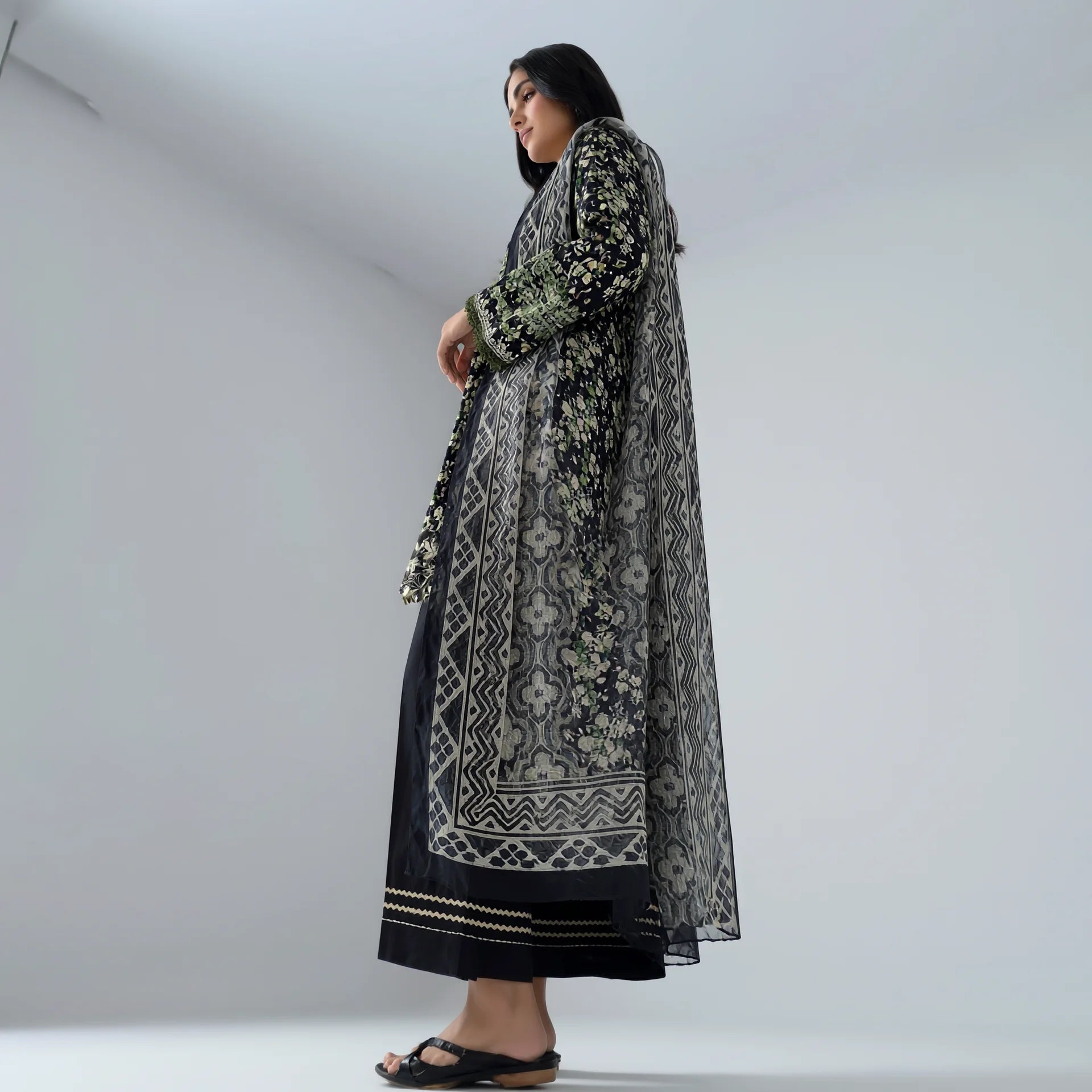 Elin Black Olive Suit. - Libaas Copenhagen