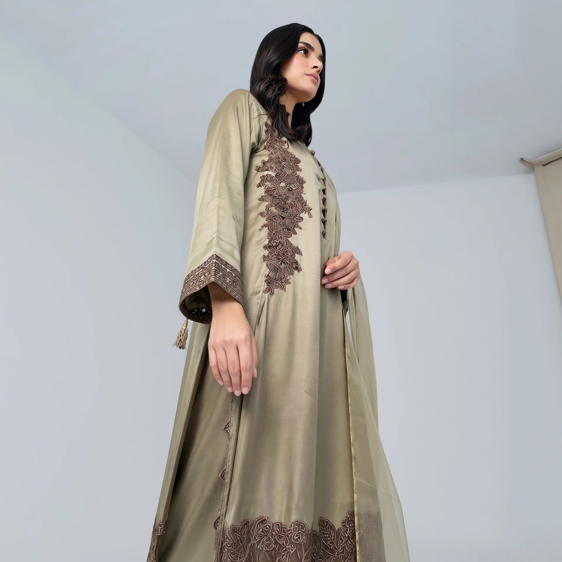 Roshni Olive Silk Suit - Libaas Copenhagen