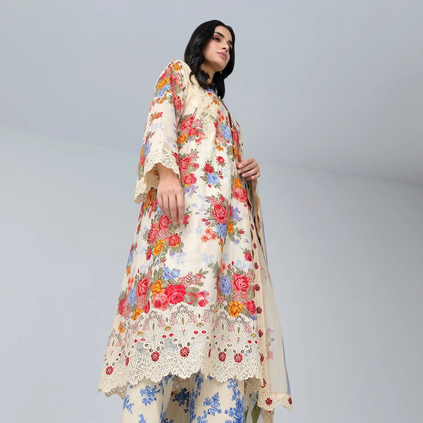 Shabnam Ivory Garden Suit - Libaas Copenhagen