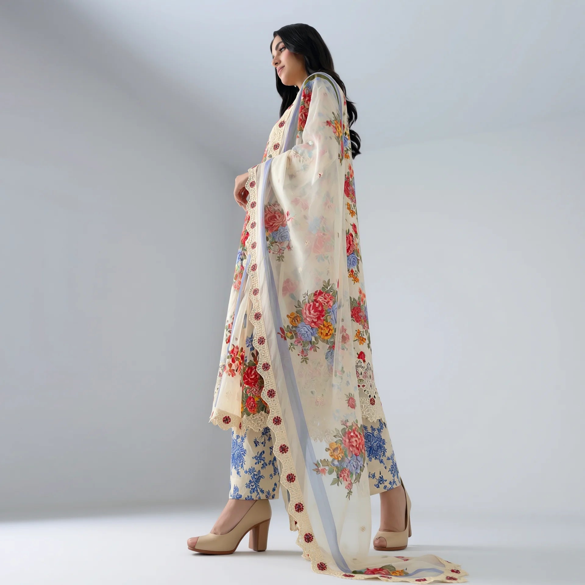Shabnam Ivory Garden Suit - Libaas Copenhagen