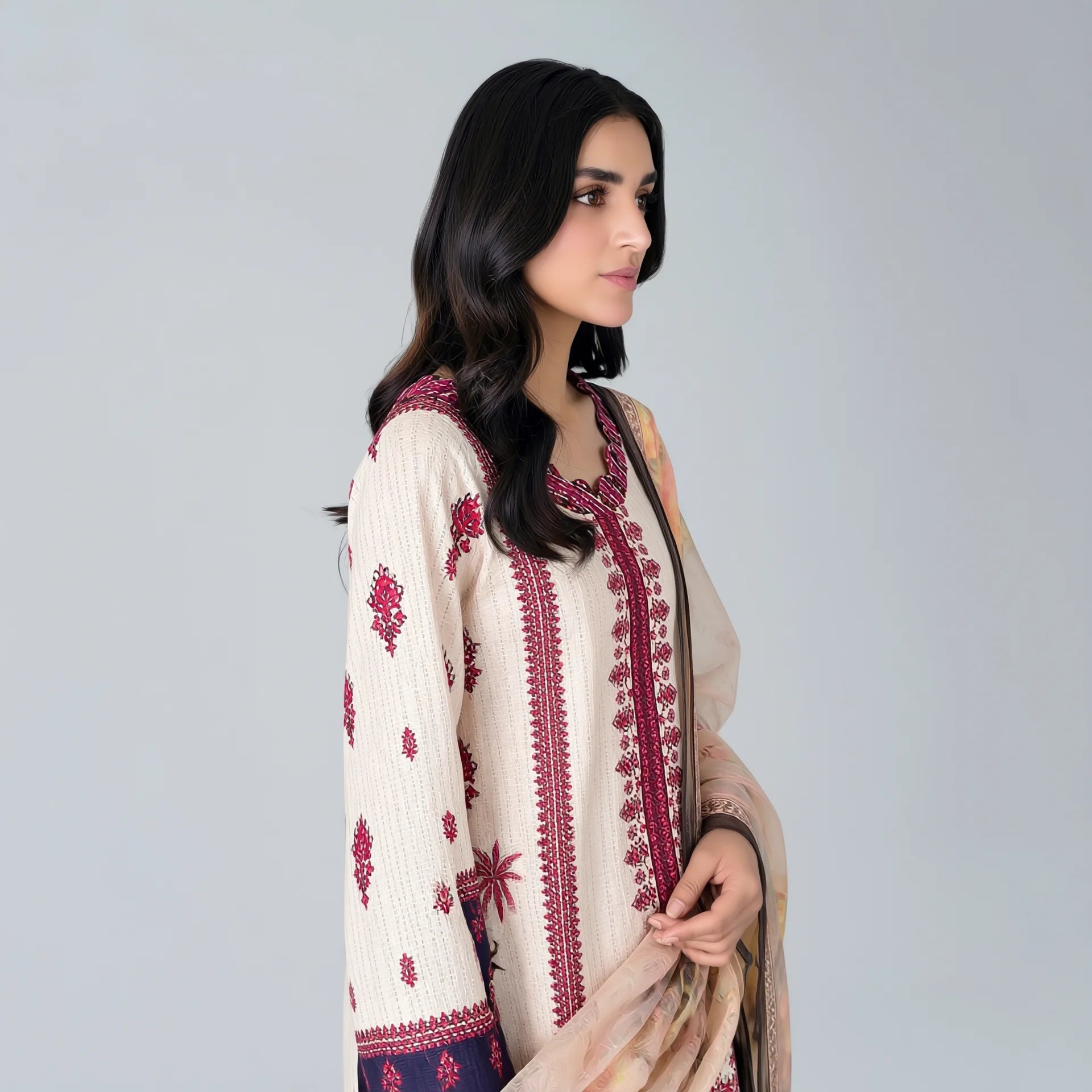 Zaina Ivory Farshi Suit - Libaas Copenhagen